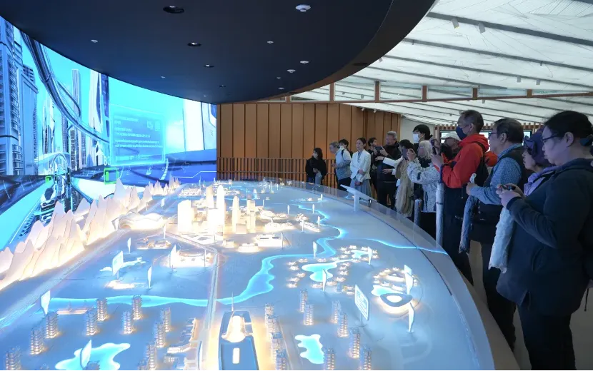 宝琉点亮大阪世博会中国馆，智绘“八网融合·未来城市”